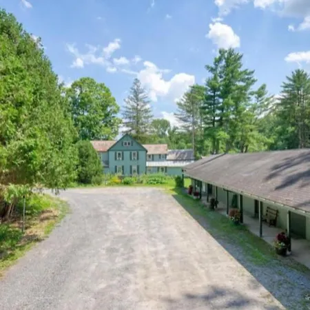 The Reserve On Church Saratoga Springs Exterior foto