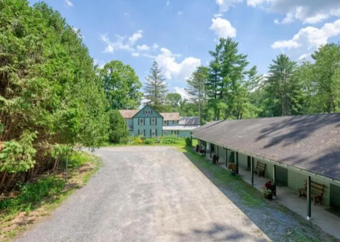 The Reserve On Church